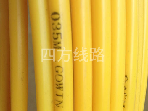 䓴004